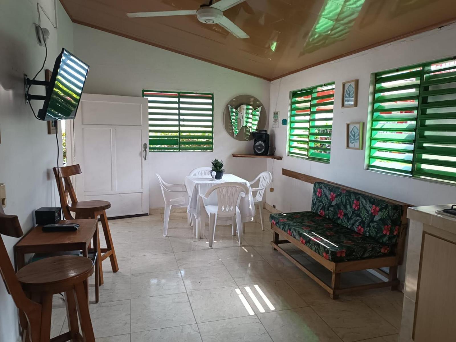 Ortimar Bed & Breakfast Tolu Ngoại thất bức ảnh